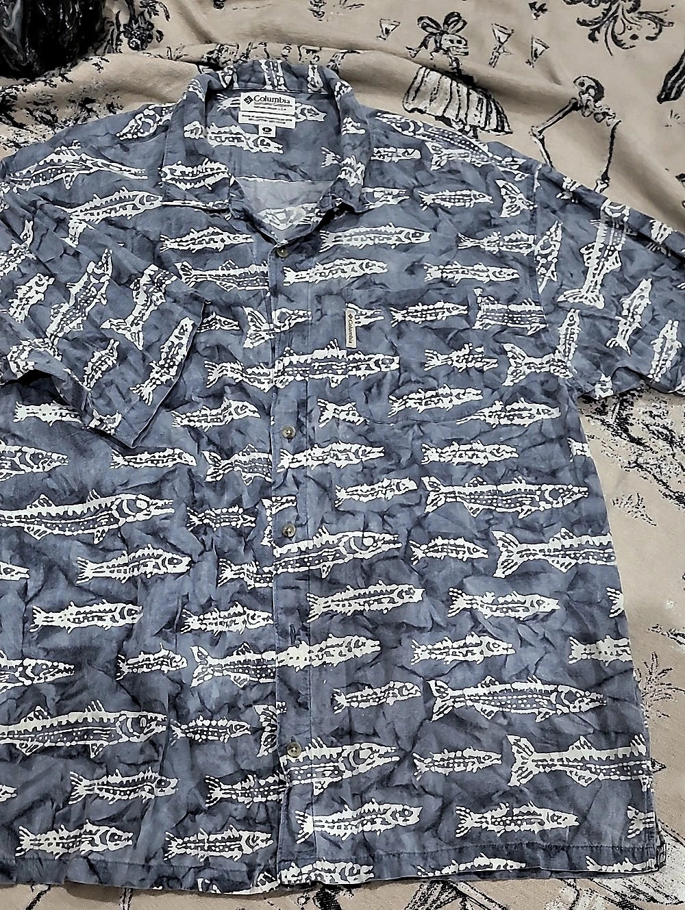 Columbia Men's Cotton Fish Print Shirt